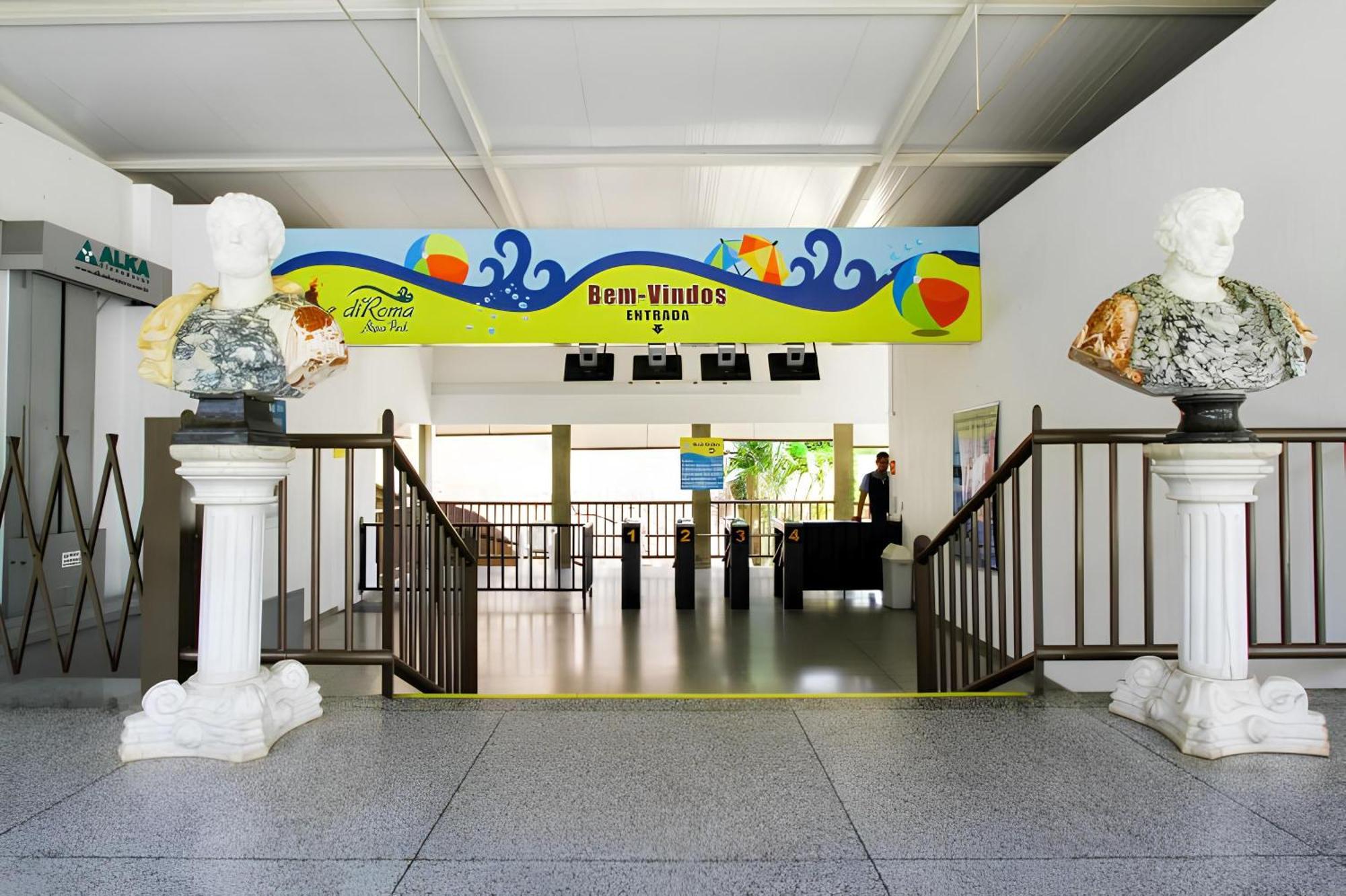 Spazzio Diroma Acesso Acqua Park Gratuito --- Aparthotel *